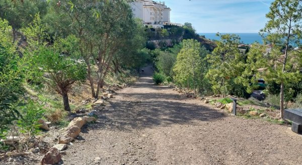 El Ayuntamiento de Rincón de la Victoria incrementa con 51 zonas las áreas verdes del municipio en los últimos tres años
