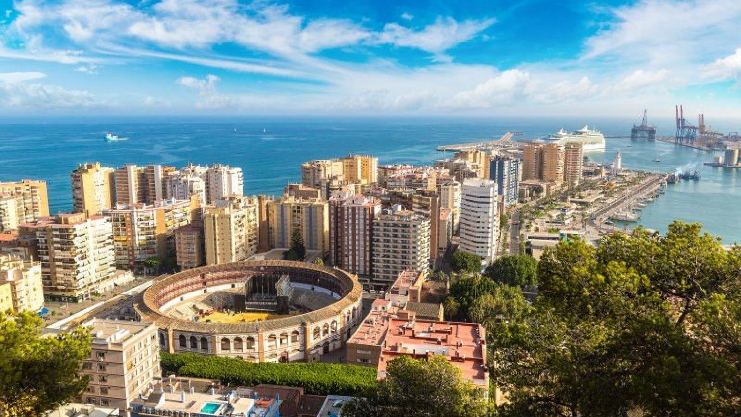 Málaga superó en mayo las 300.000 pernoctaciones hoteleras 