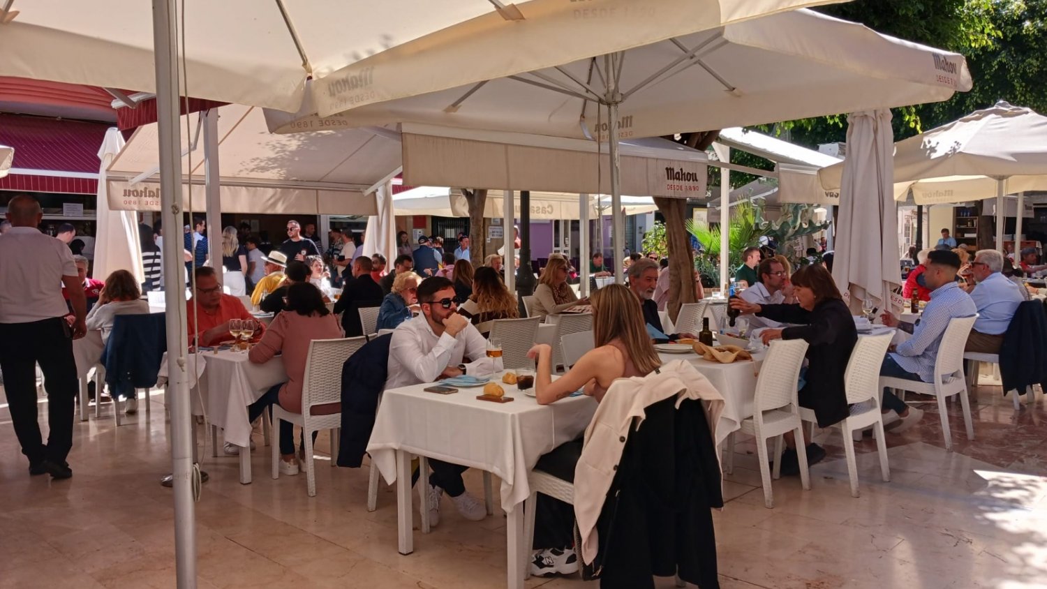 Torremolinos reduce en junio un 6% la tasa de paro interanual