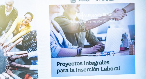 El programa 'T-Acompañamos' ofrece asesoramiento laboral gratuito en todos los distritos de Málaga