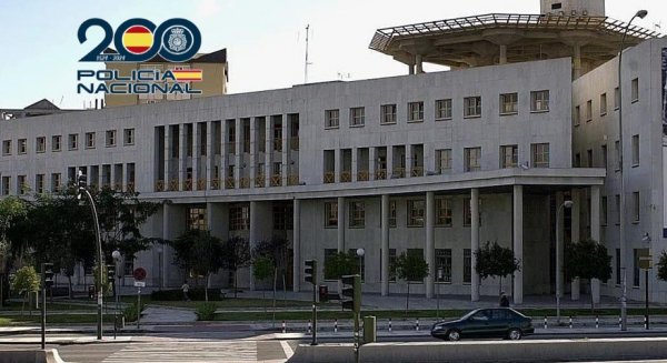 Detenido en Málaga un hombre acusado de cinco hurtos en interior de vehículos 