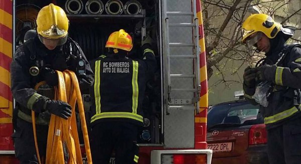 Entra en vigor el nuevo reglamento del Real Cuerpo de Bomberos de Málaga
