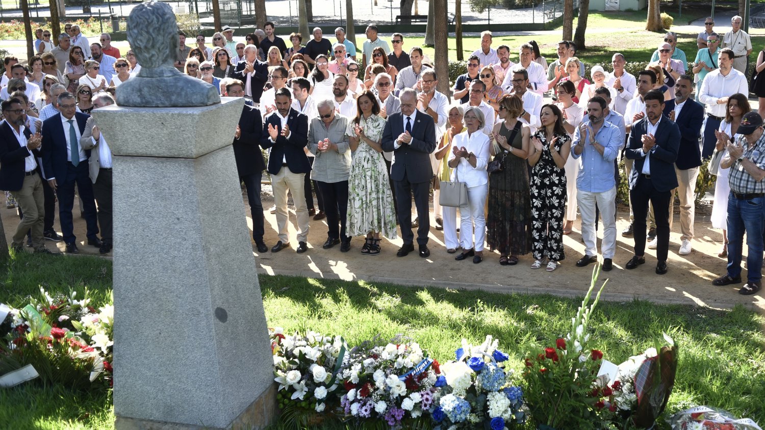 Málaga rinde homenaje un año más al político malagueño asesinado por ETA, José María Martín Carpena