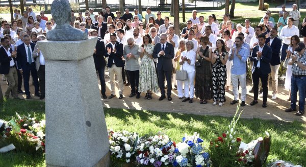 Málaga rinde homenaje un año más al político malagueño asesinado por ETA, José María Martín Carpena