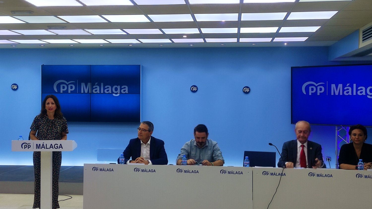 El PP de Málaga asegura que 'fiscalizará la labor del Gobierno' para que se contrate el estudio del tren litoral en 2025