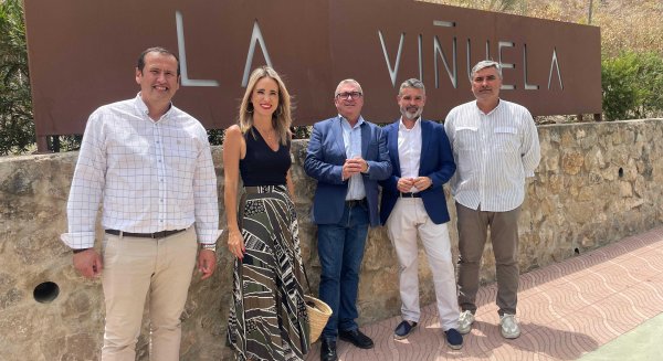 El PSOE reivindica un segundo equipo médico en el centro de salud de La Viñuela