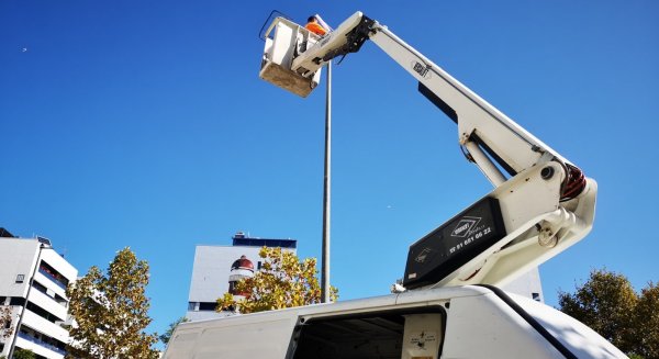El Ayuntamiento de Estepona invertirá 1,7 millones de euros para dotar de alumbrado a zonas del extrarradio y el corredor litoral