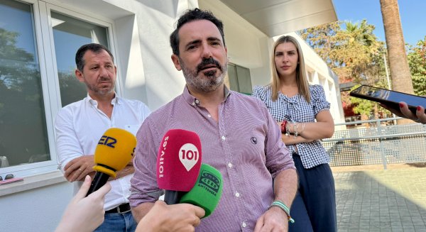 Carmona: “Antequera tiene ahora urgencias extrahospitalarias abiertas por las tardes en Campillo Bajo gracias al PP”