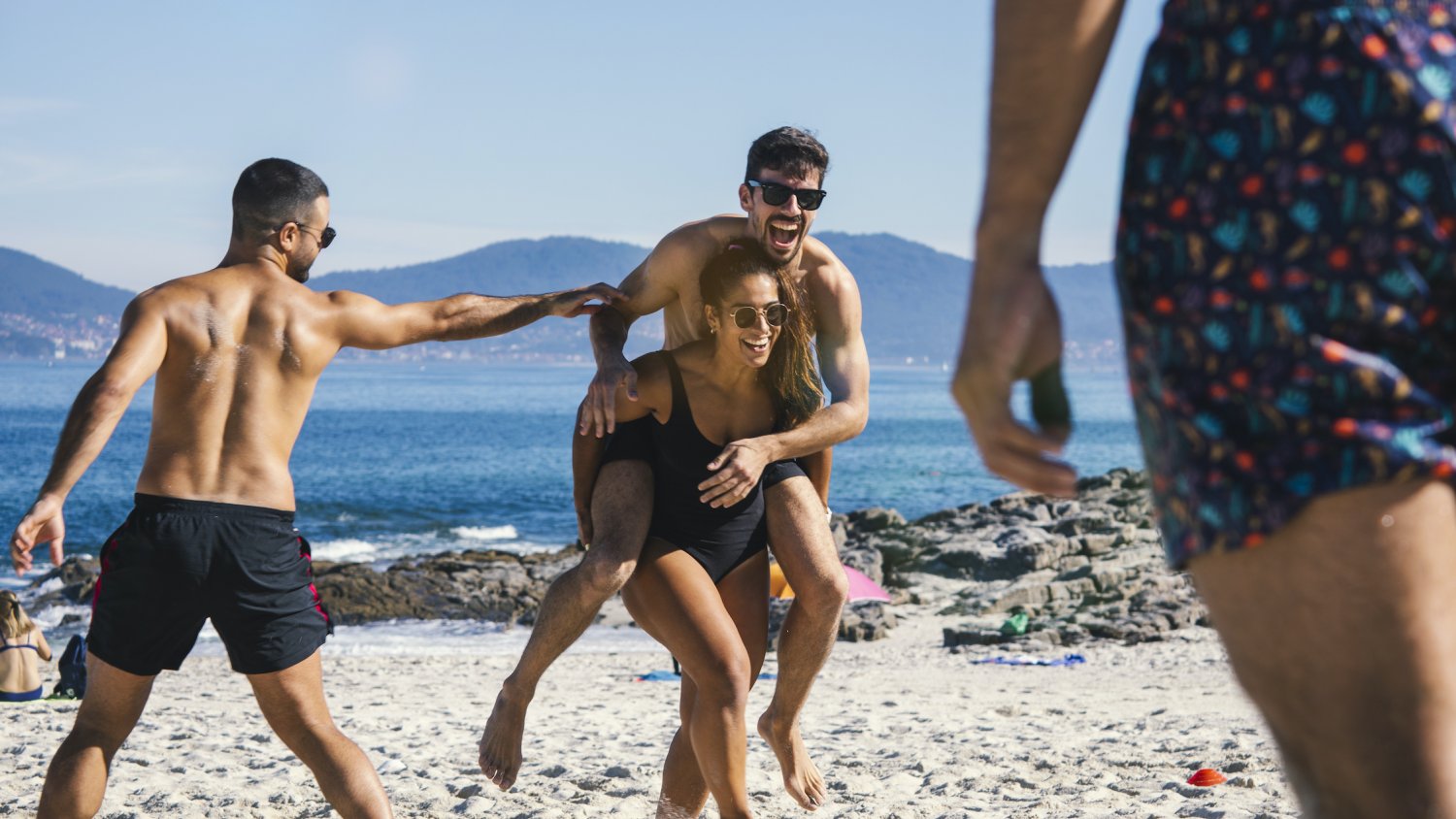 La cadena deportiva Distrito Estudio recupera un verano más su entrenamiento Beach Wod en las playas de Málaga