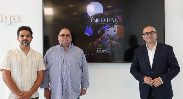 Benadalid celebra su festival 'Bajo la luna' con cinco noches de circo, música y teatro