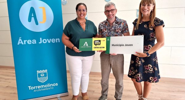Torremolinos recibe el reconocimiento de Municipio Joven de Andalucía