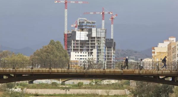 El sector de la construcción en Málaga crece con 2.233 visados de obra nueva en el segundo trimestre de 2024