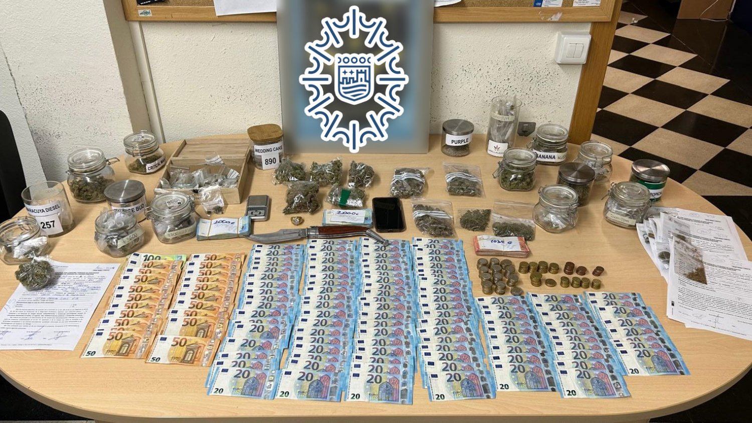 Detenidos en Málaga tres pertenecientes a una asociación procannábica por la venta de estupefacientes 