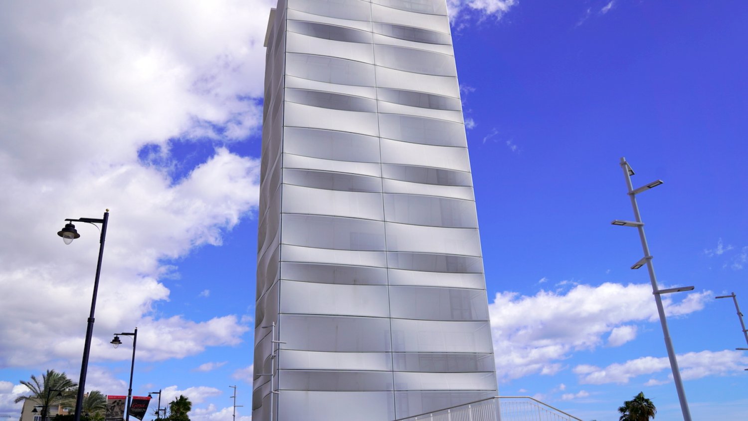 El Ayuntamiento de Estepona adjudica el mobiliario para la nueva biblioteca de ocho plantas en el Mirador del Carmen 