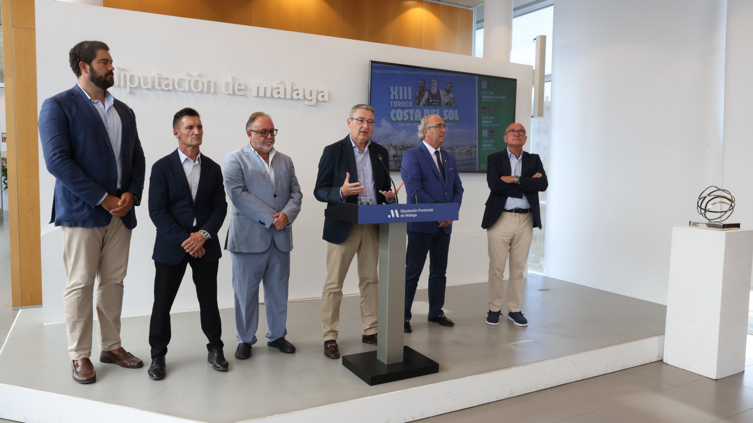 El XIII Torneo Costa del Sol reúne al Unicaja, Baskonia y AS Mónaco y se cerrará con un homenaje a Carlos Suárez