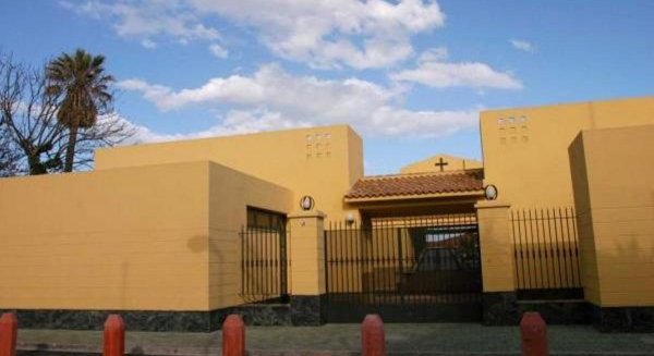 El Ayuntamiento de Torremolinos cierra al público los nichos y el osario del cementerio para solventar un problema de salubridad