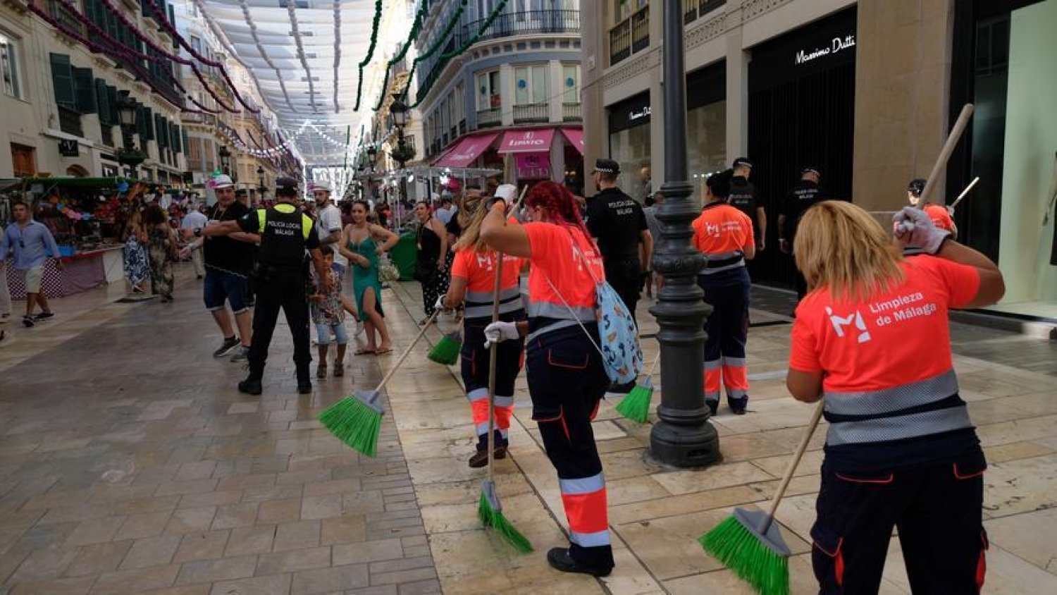 El dispositivo especial de Limasam durante la Feria de Málaga contempla un total de 500 puestos de trabajo 