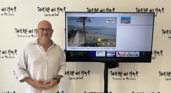 La cámara en directo de la playa de Torre del Mar registra un nuevo récord con 7.239 visitas en un día