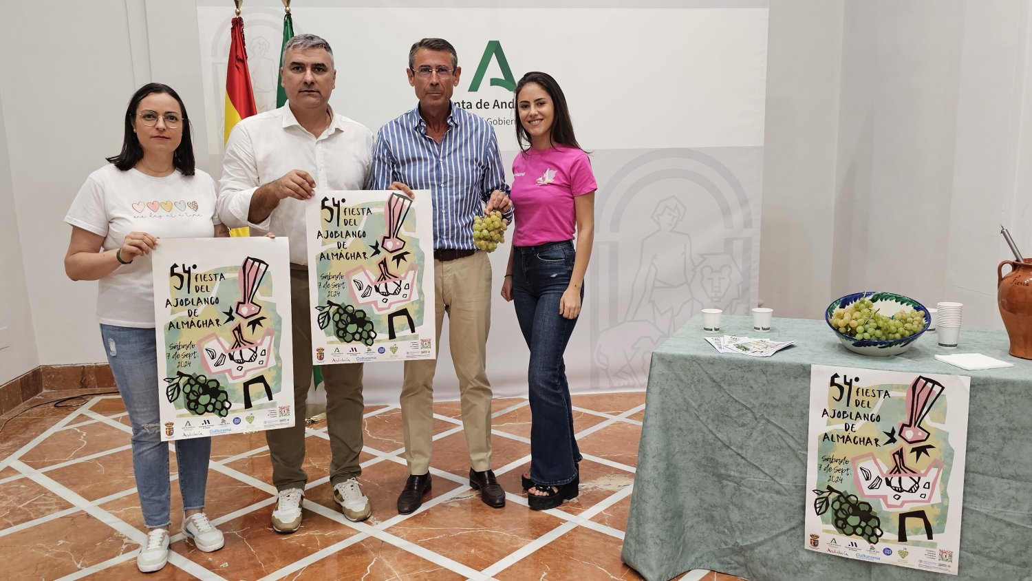 Almáchar repartirá el próximo sábado más de 4.000 litros de Ajoblanco en su Fiesta Singular