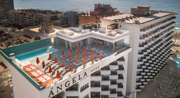 La ocupación hotelera durante el mes de agosto en la provincia de Málaga ha alcanzado el 92,89%