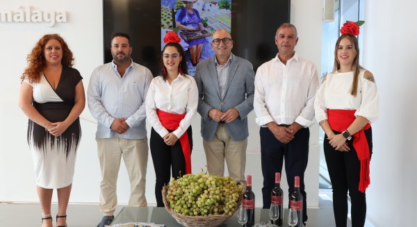 Moclinejo celebra una nueva edición de su Fiesta de Viñeros, un homenaje a la pasa y a la tradición agrícola de la Axarquía