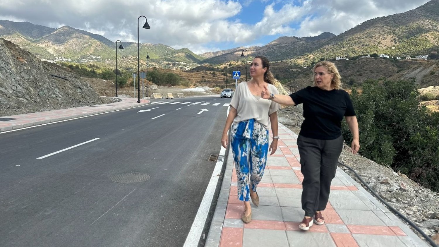 Fuengirola mejora la movilidad de la zona norte de Torreblanca con la creación de un nuevo acceso a la autopista AP-7  