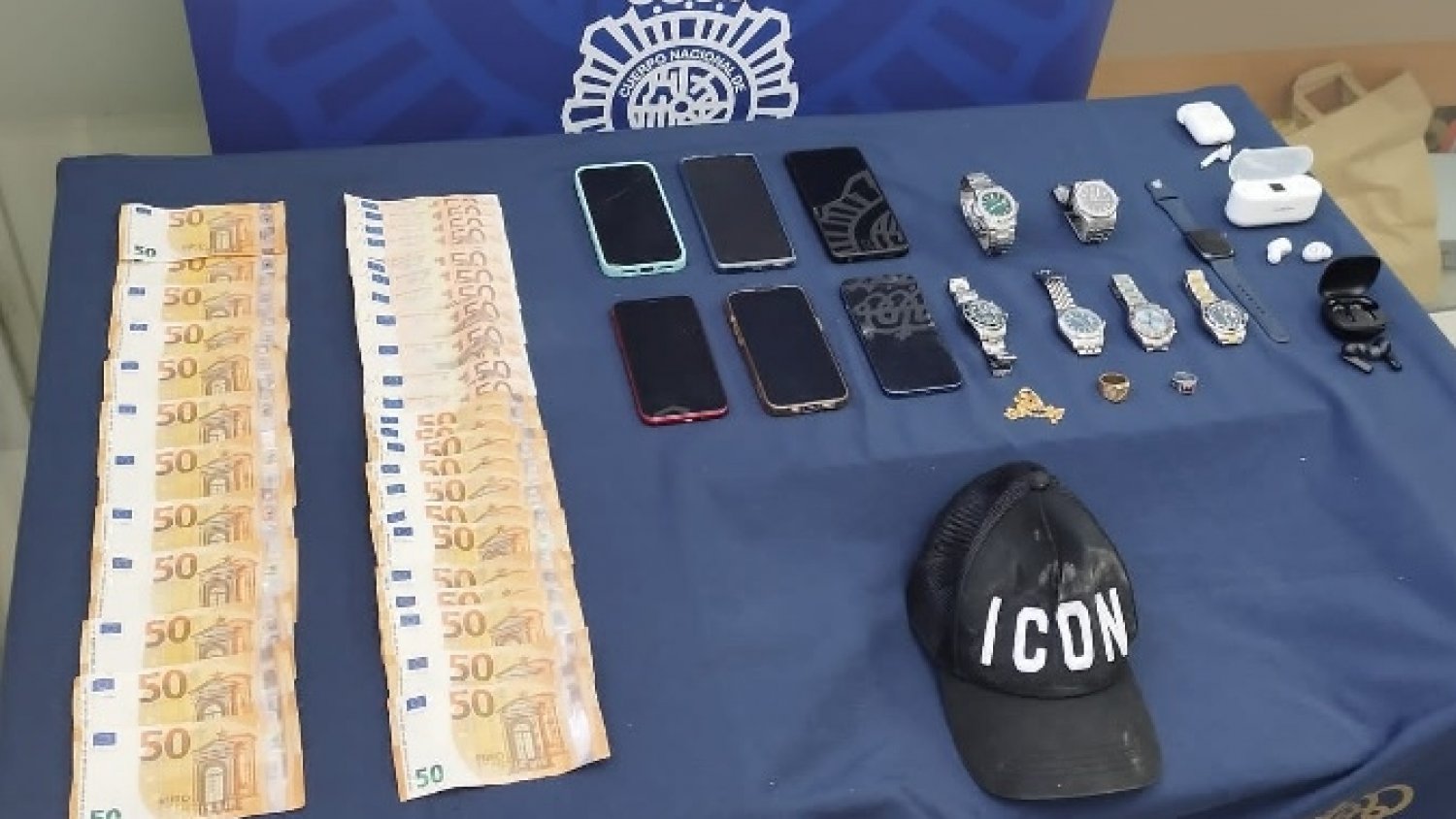 La Policía Nacional detiene en Marbella a cuatro personas relacionadas con el robo de relojes de alta gama