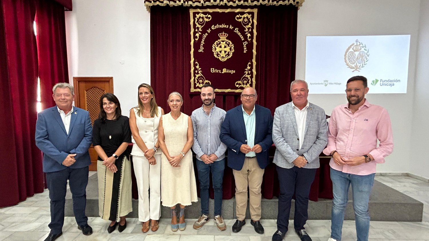 Diputación aporta 150.000 euros para el trono de la Virgen del Rocío de Vélez-Málaga, afectado por el incendio del Domingo de Ramos de 2023