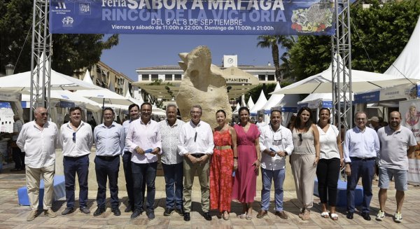 La Feria Sabor a Málaga en Rincón reúne a 32 productores hasta el domingo con motivo de la Fiesta del Boquerón Victoriano