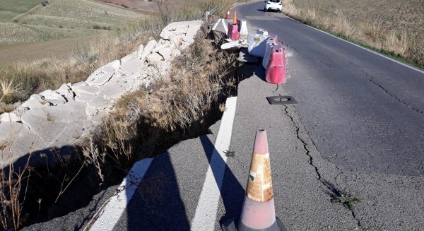 Diputación de Málaga licita por 874.000 euros obras de arreglo en carreteras de la Serranía de Ronda y la Sierra Norte