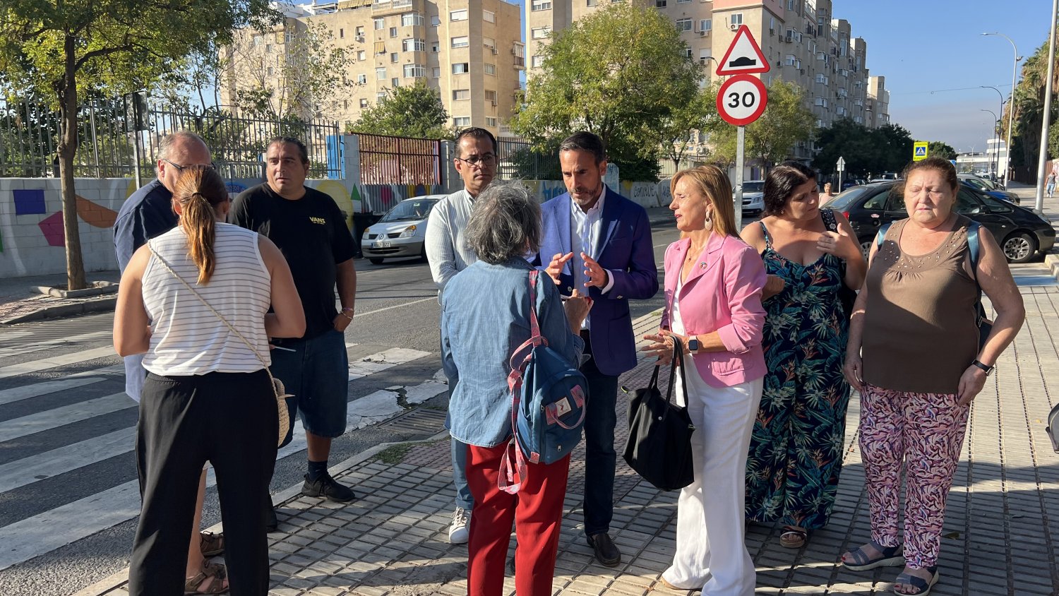El PSOE exige un plan de sombra para los colegios de la ciudad de Málaga
