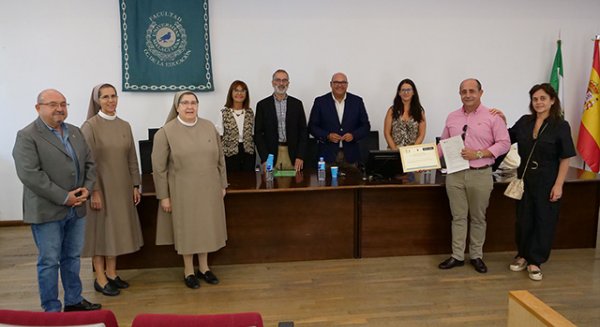Una estudiante de Antequera, reconocida por la Cátedra sobre el Trastorno Autista de la UMA