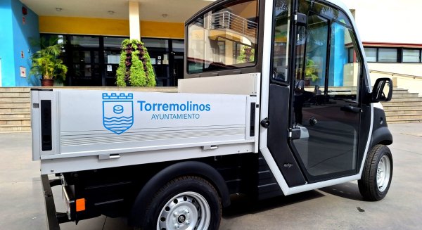 Torremolinos incorpora un nuevo vehículo eléctrico para la recogida de residuos sólidos urbanos