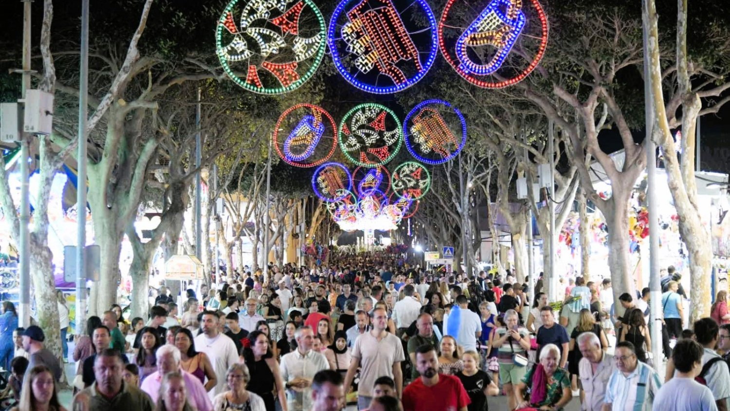 La Feria de San Miguel de Torremolinos contará con un Servicio de Atención a la Movida y una programación para jóvenes