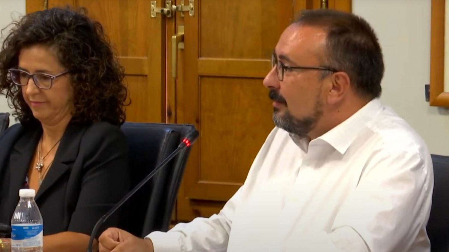 VOX en desacuerdo con el PP de Benalmádena por impedir elevar una moción para reducir el Impuesto de la Plusvalía