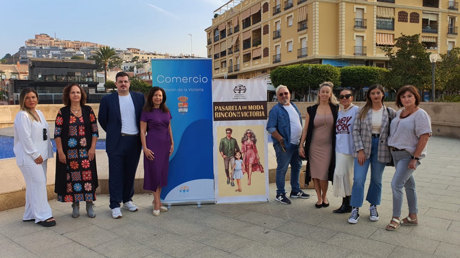 La Concejalía de Comercio del Rincón de la Victoria organiza la I Pasarela de Moda con la participación de empresas locales 
