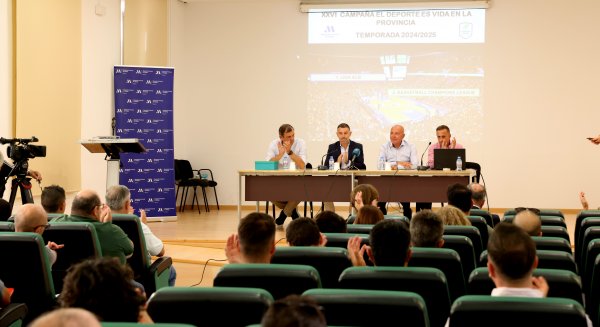 La Diputación y el Unicaja CB llevará a 2.000 malagueños de 65 municipios a los partidos del club