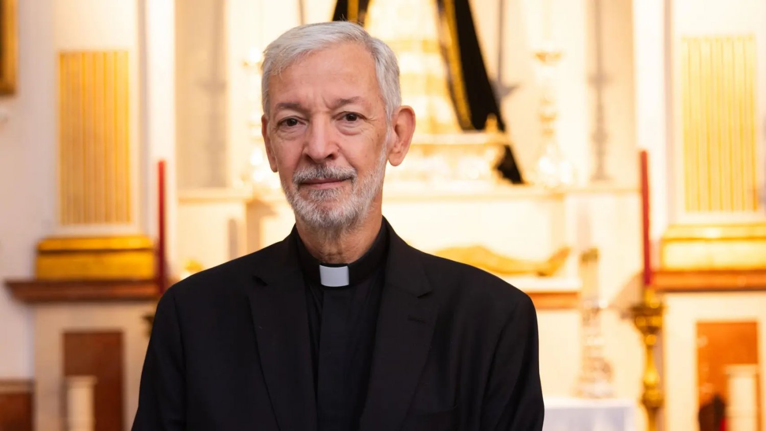 El sacerdote José Manuel Ferrary, deán de la catedral, será pregonero de la Semana Santa de Málaga 2025