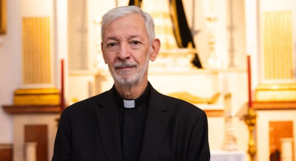 El sacerdote José Manuel Ferrary, deán de la catedral, será pregonero de la Semana Santa de Málaga 2025