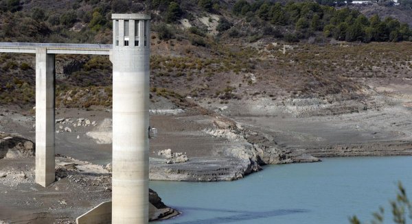Las medidas de ahorro de agua potable en Málaga vuelven a estar activas tras expirar la flexibilización temporal