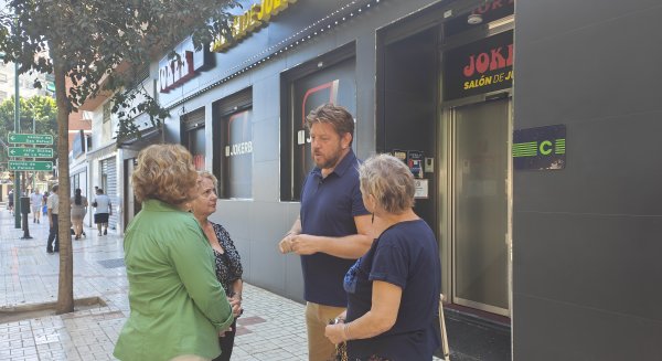 Con Málaga denuncia que el 60% de las casas de apuestas de málaga están a menos de 300 mt. de centros educativos