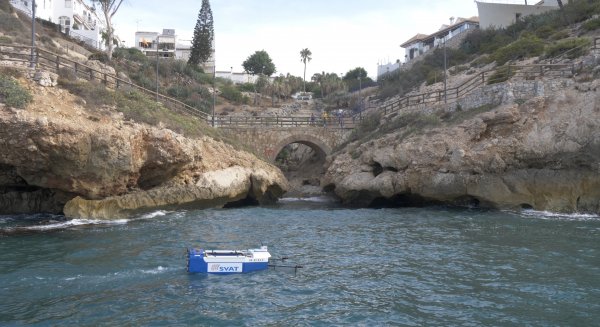 Rincón de la Victoria cerró la temporada de playas con la pionera incorporación de un dron marítimo
