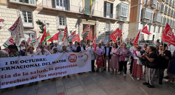 El PSOE de Málaga denuncia los recortes de la Junta a las personas mayores en sanidad y dependencia