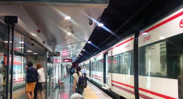 Junta y Renfe acuerdan la integración tarifaria del Cercanías de Málaga en la tarjeta verde del Consorcio
