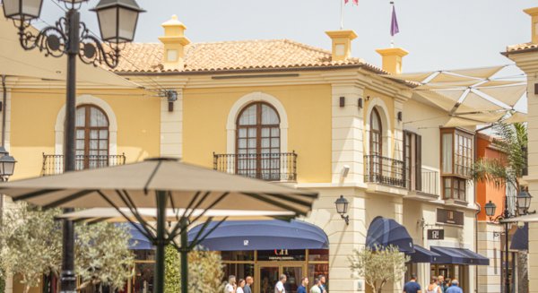 McArthurGlen Designer Outlet Málaga cierra su quinto verano creciendo  en ventas y visitantes