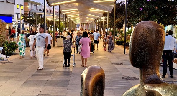 Torremolinos reduce en septiembre un 11% la tasa de paro interanual