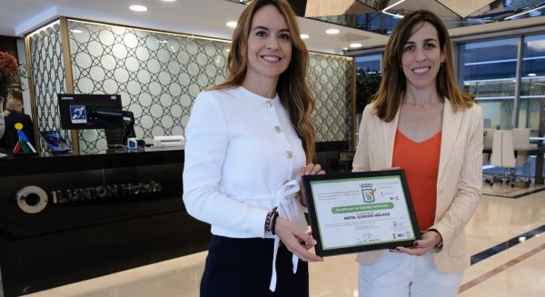 El Ayuntamiento de Málaga entrega el Certificado de Calidad Ambiental al Unicaja Baloncesto y al Hotel ILUNION Málaga