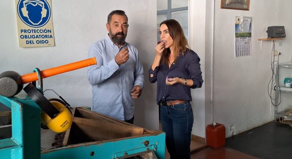 La Junta destaca el PFEA para dinamizar los pequeños municipios con proyectos como el Centro de la Pasa de El Borge