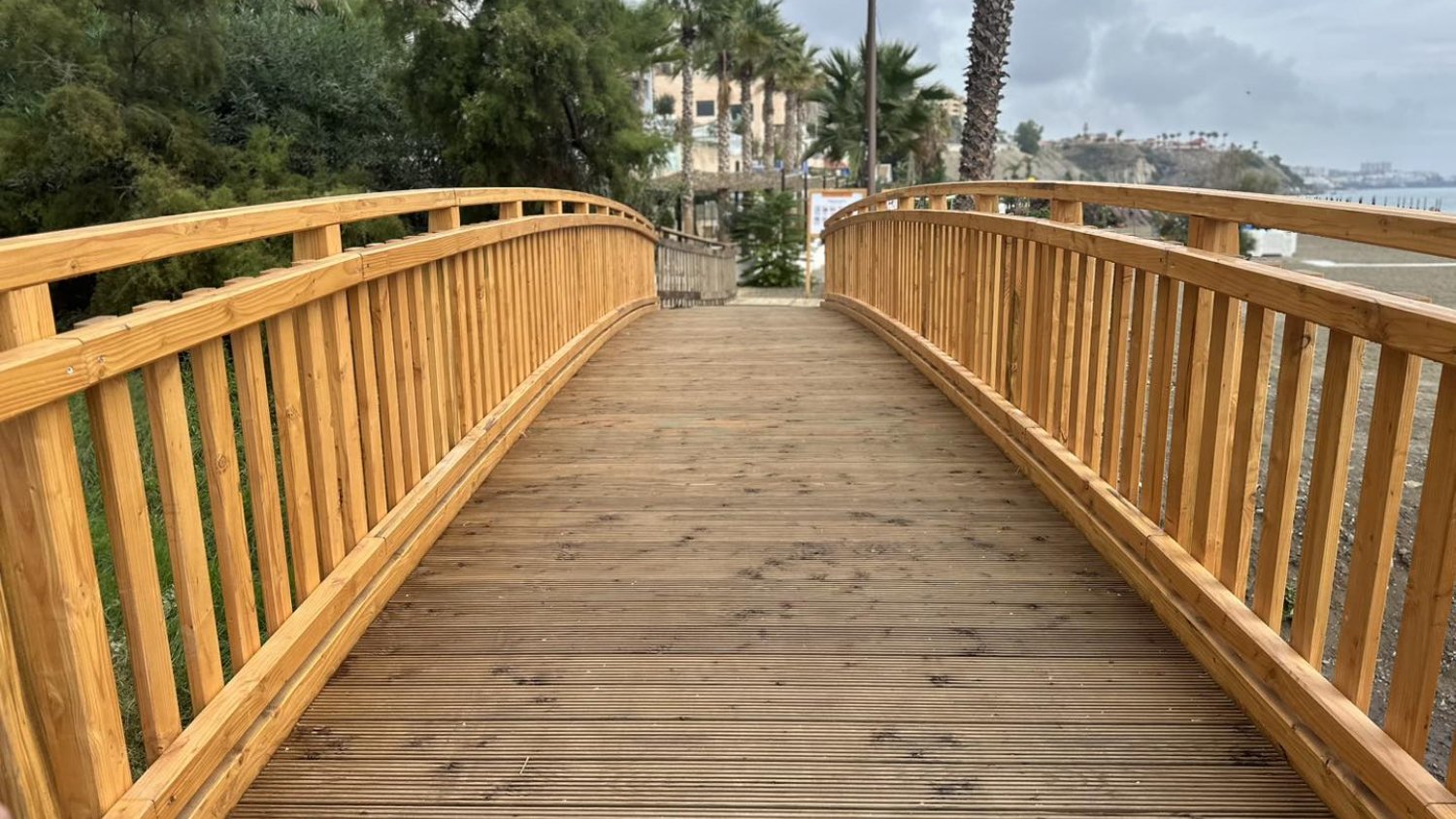 El Ayuntamiento de Fuengirola y el de Benalmádena acometerán la limpieza y desbroce del arroyo El Jardín