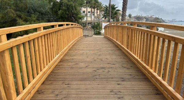 El Ayuntamiento de Fuengirola y el de Benalmádena acometerán la limpieza y desbroce del arroyo El Jardín